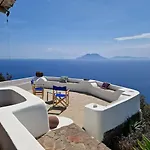Casa Filicudi Holiday home *